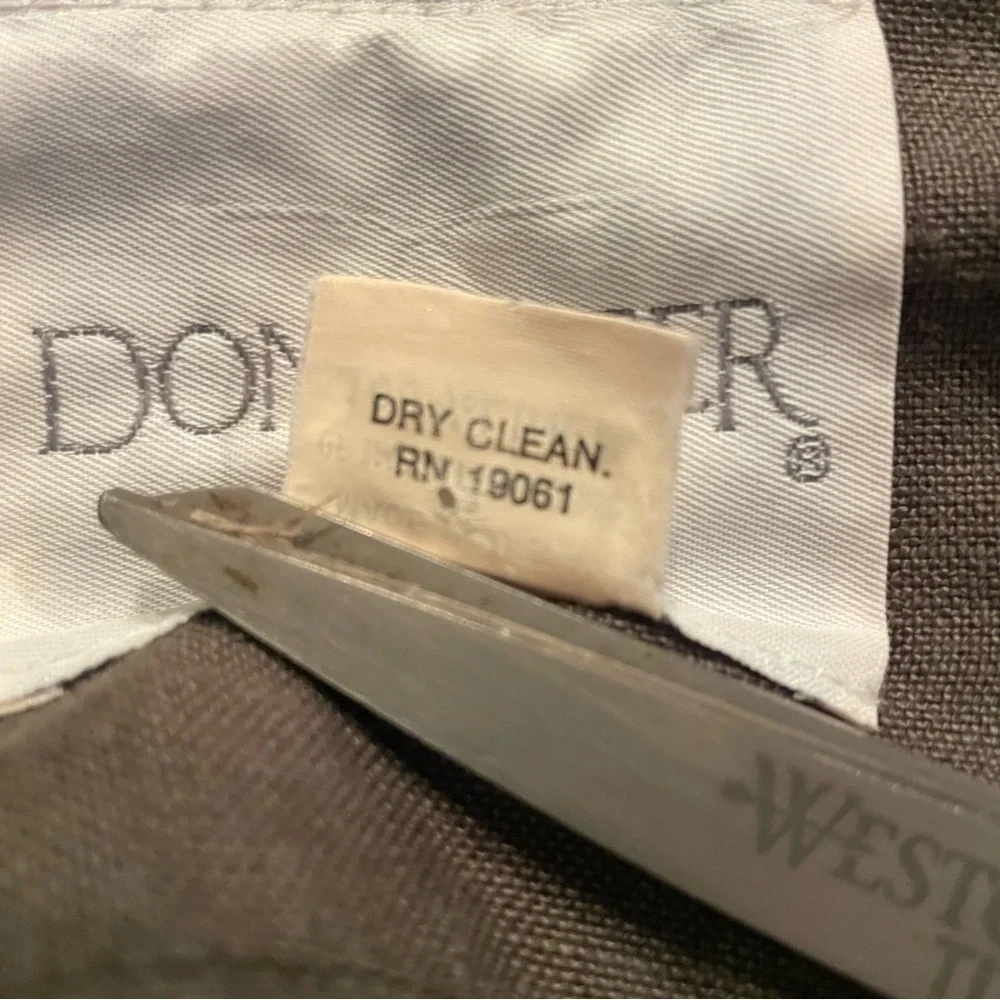 Doncaster women’s Dark green linen button down top size 12 - Picture 7 of 7